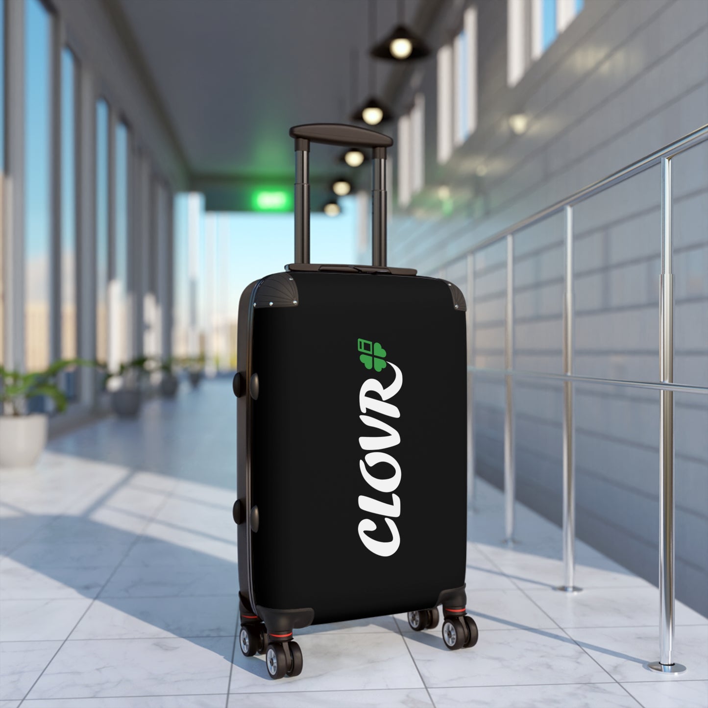 Clovr Suitcase
